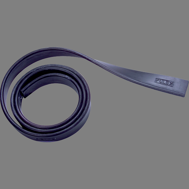 T102 Black Rubber Squeegee Blade 940mm blade size